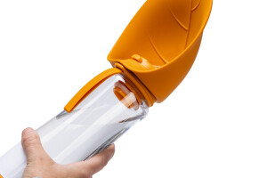 Beeztees Köpek Seyahat Su Şişesi, Ödül Kabı, Silikon, Çeşitli Renklerde, 25x9x9cm, 600ml - 8