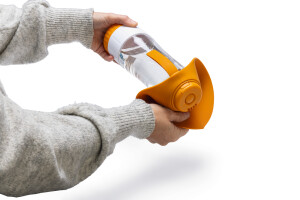 Beeztees Köpek Seyahat Su Şişesi, Ödül Kabı, Silikon, Çeşitli Renklerde, 25x9x9cm, 600ml - 10