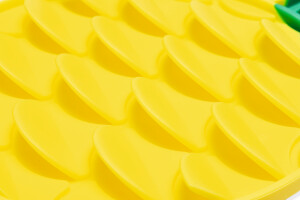 Beeztees Yavru Köpek Yaş Mama Yeme Oyuncağı, Ananas Şeklinde,Silikon, Sarı, 20x20cm - 6