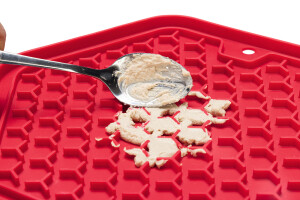 Beeztees Yavru Köpek Yaş Mama Yeme Oyuncağı, Sekizgen Şeklinde, Silikon, Pembe, 23x20cm - 3